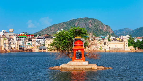 pushkar-lake-1