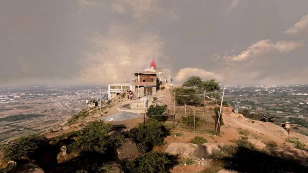 savitri-temple